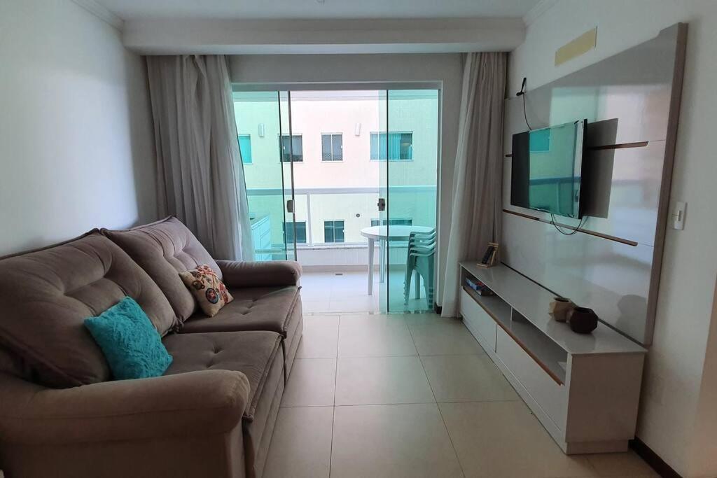 شقة كابو فريو  في Lindissimo Apartamento, Ar Condic, 7 Min Da Praia! المظهر الخارجي الصورة